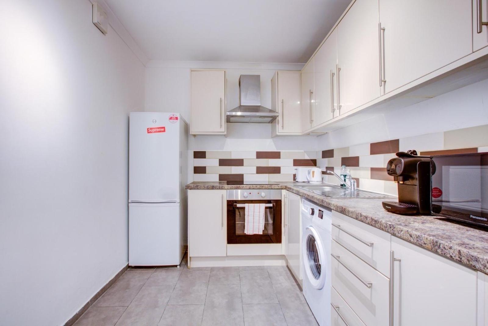 Central 4-Bedroom Gem Stylish & Walk-Able To Everything